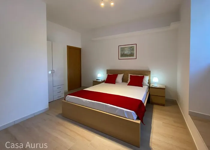 Aurus
